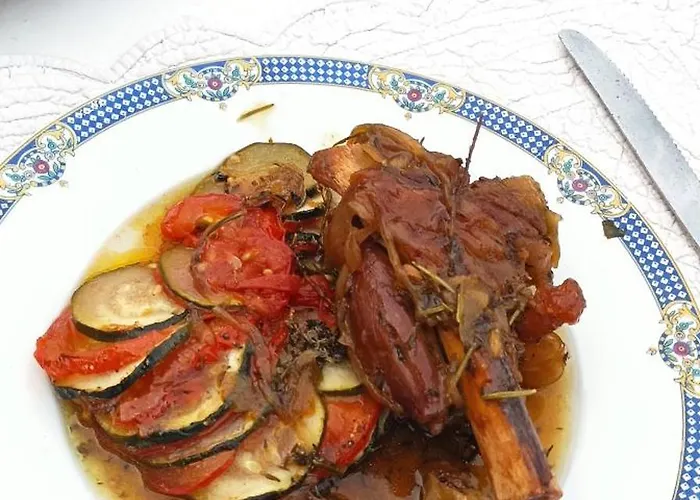 Oda ve Kahvaltı Le Caousate